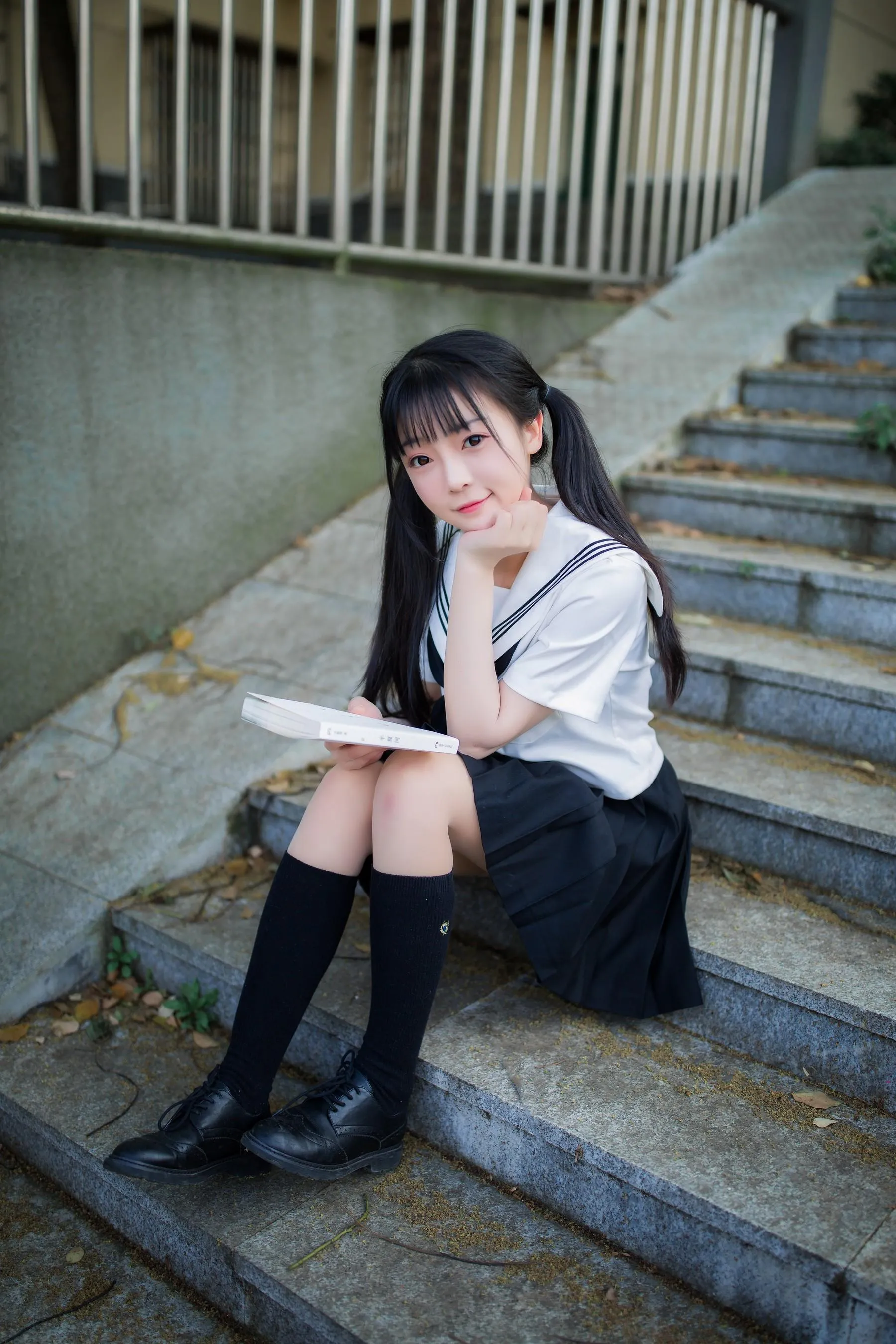 [YITUYU艺图语]2022.01.29 放学后 欣欣 [43P]插图9
